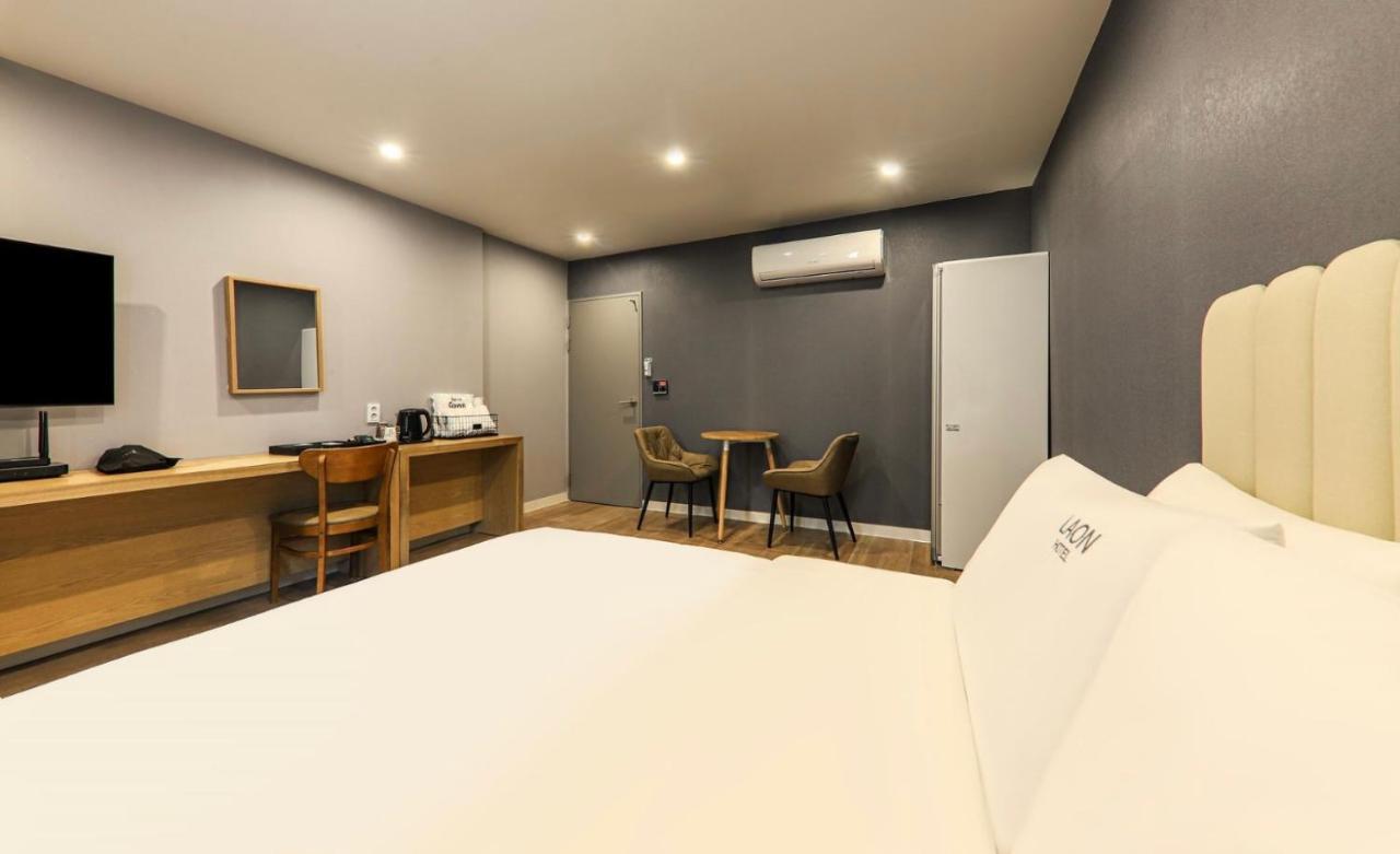 Hotel Laon Thongjong Kültér fotó